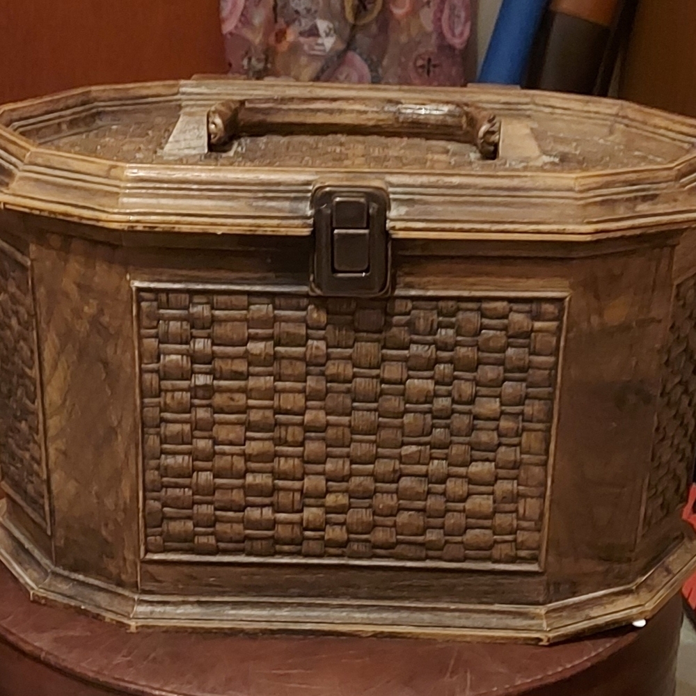 Vintage Faux Wicker Acrylic Sewing Basket